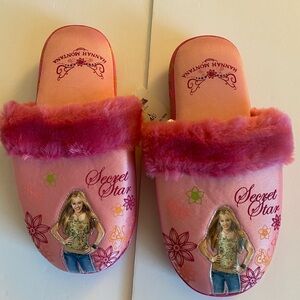 NWT Y2K Hannah Montana pink fuzzy slippers